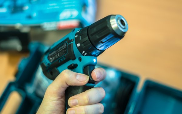 Аккумуляторная дрель-шуруповерт Makita DF333DWAE 30 Нм