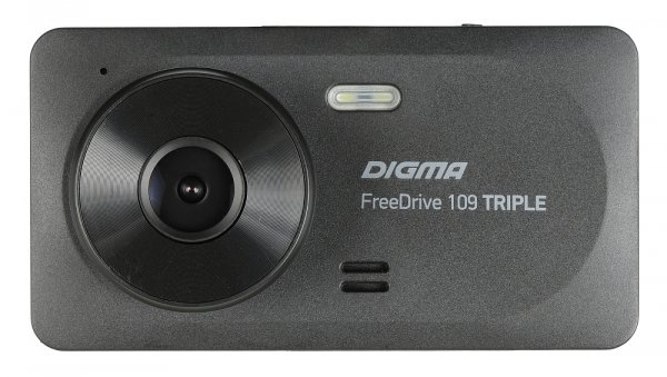 Видеорегистратор Digma FreeDrive 109 Triple Черный